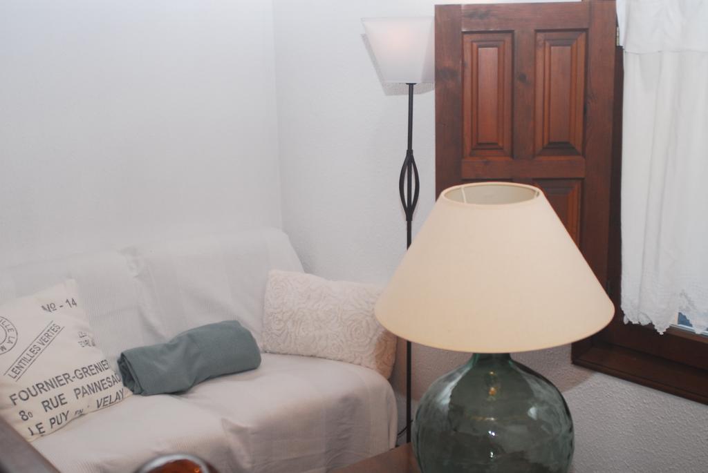 Hostal Puente Deva Еспинама Екстериор снимка